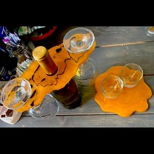 Wine glass caddy and tray